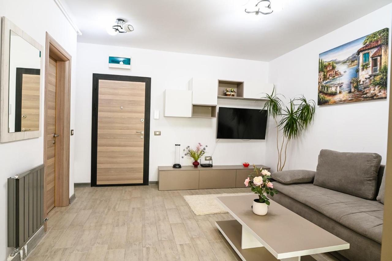 Teemo Beach Apartment, Alezzi Beach Resort Năvodari Kültér fotó