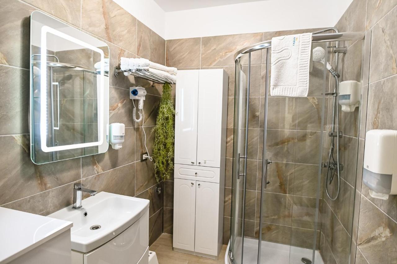 Teemo Beach Apartment, Alezzi Beach Resort Năvodari Kültér fotó